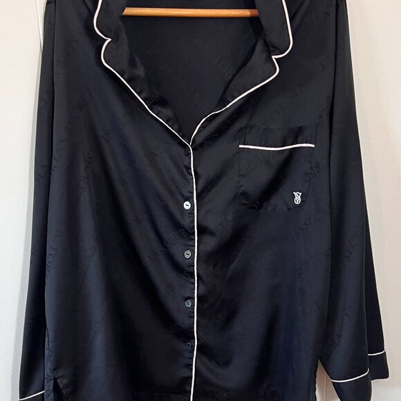 Victorias Secret Silk Pajama Set - Picture 2 of 11